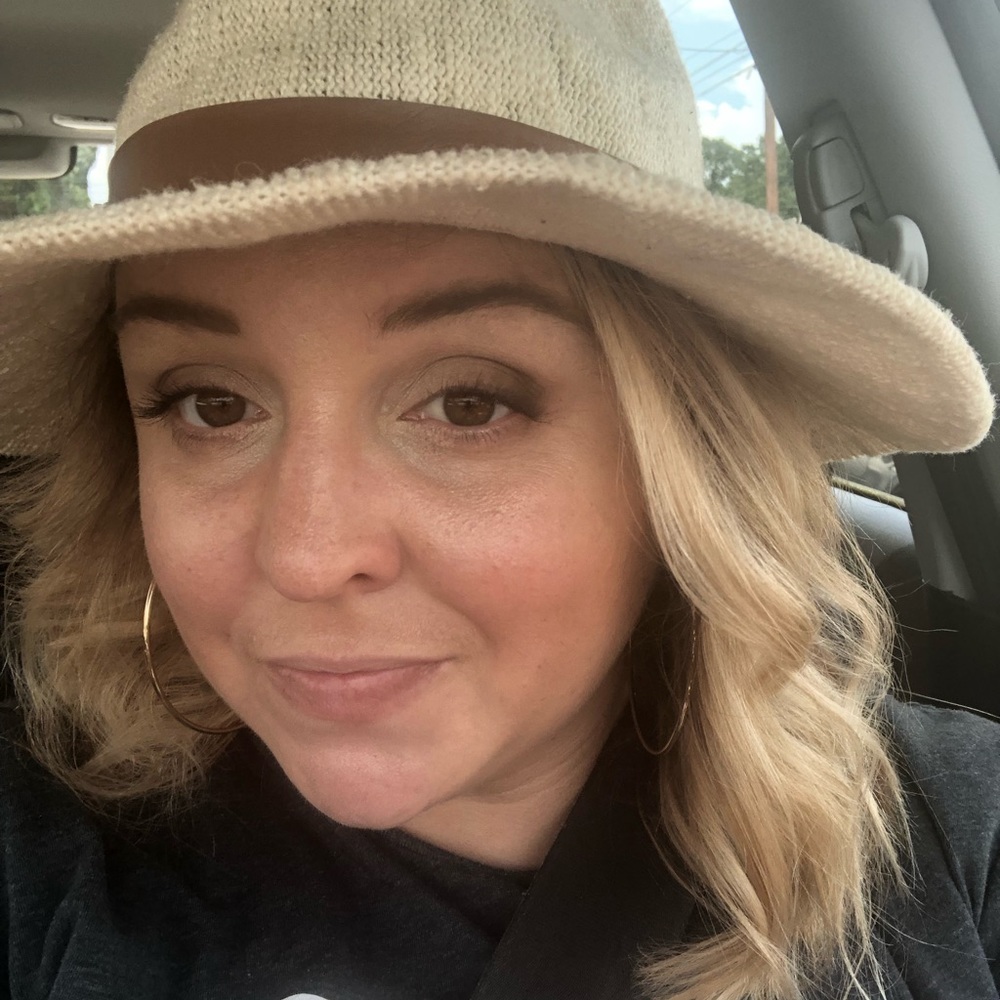 Meet your Posher, Kimberly